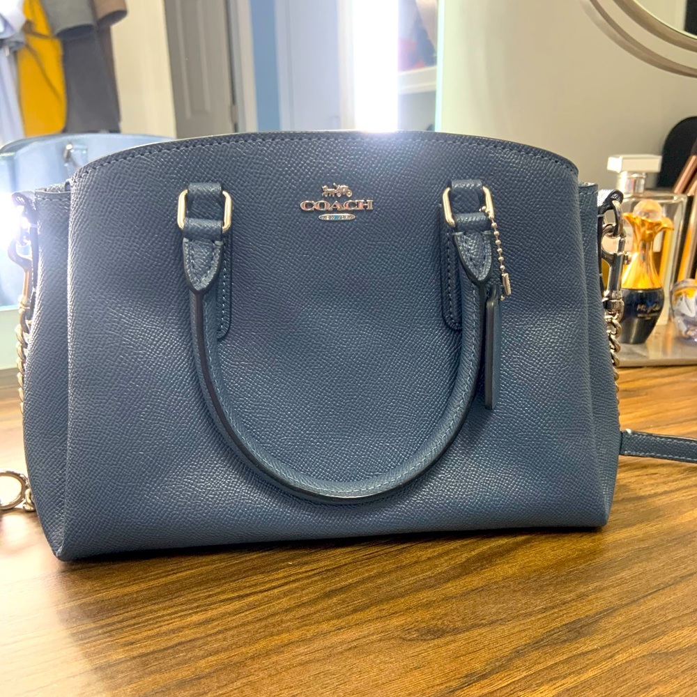 Coach Small Purse in Excellent Condition
